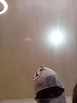 Snapshot of MillanoVenicasa chatting on March 11, 11:16 am MillanoVenicasa online show from March 11, 11:16 am