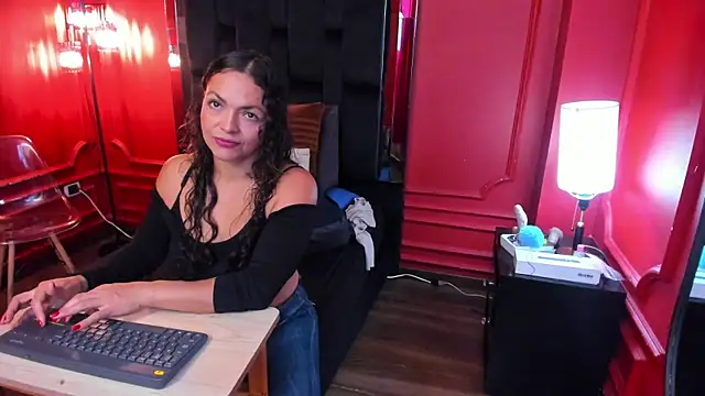 bellarivera  online show from February 13, 7:10 pm