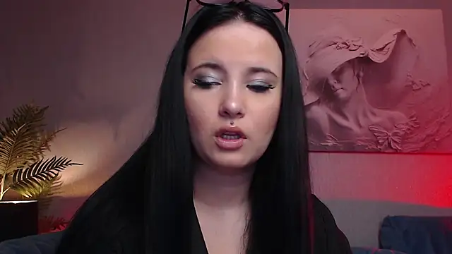 MikaSnake online show from September 16, 8:43 pm