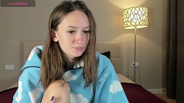 cutienaughtygirl online show from September 28, 12:10 pm