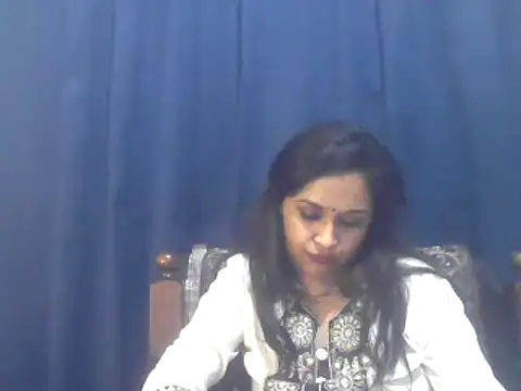 cute indianxo online show from December 4, 9:23 pm