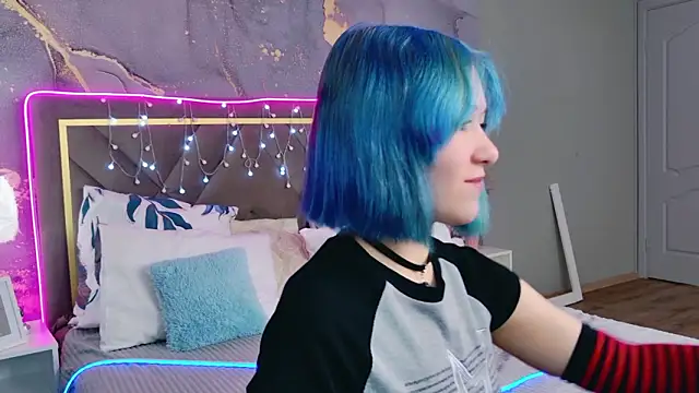 Ketrin Jones online show from February 22, 7:08 am