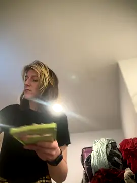 MrsSizzle online show from October 31, 3:51 am