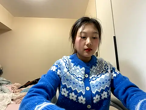 xena0501 online show from November 6, 10:49 am