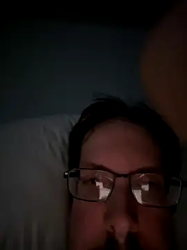 Snapshot of JJG327 chatting on October 19, 4:02 am JJG327 online show from October 19, 4:02 am