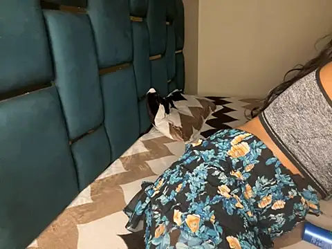 Apurva Sharma online show from October 22, 6:51 pm