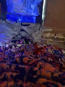 Snapshot of Mioomy_00 chatting on April 5, 6:21 am Mioomy 00 online show from April 5, 6:21 am