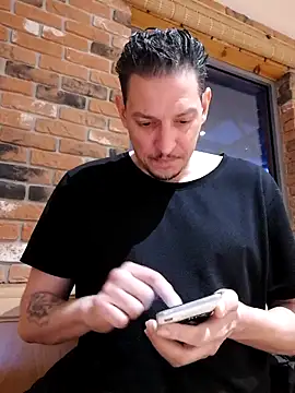 ARTANIS20 online show from May 4, 6:48 pm