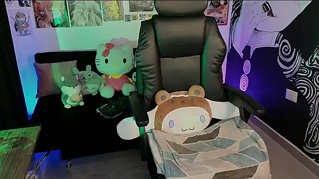 Yuhwan  online show from September 29, 10:58 pm