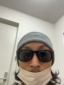 Snapshot of specialz0831 chatting on October 22, 5:08 am specialz0831 online show from October 22, 5:08 am