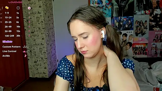 LucyRose3 online show from September 29, 4:56 pm