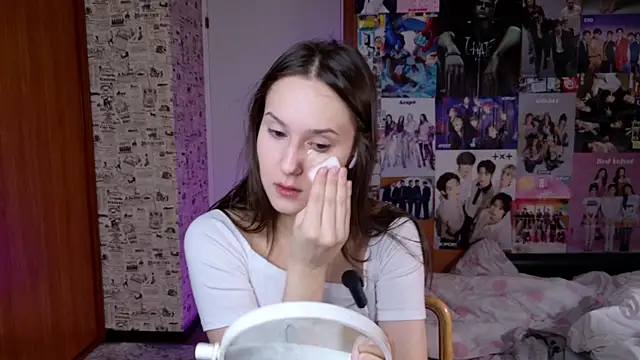 LucyRose3 online show from December 17, 3:07 pm