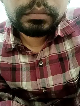 Snapshot of aarav_013 chatting on April 8, 4:01 am aarav 013 online show from April 8, 4:01 am