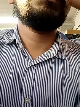 Snapshot of aarav_013 chatting on April 9, 12:10 pm aarav 013 online show from April 9, 12:10 pm