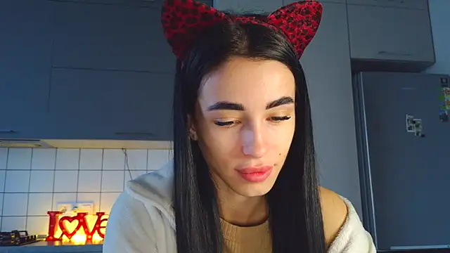 EvaMelnik online show from October 5, 2:59 pm