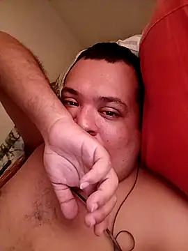 Snapshot of Andresdavid33 chatting on September 16, 9:16 pm Andresdavid33 online show from September 16, 9:16 pm