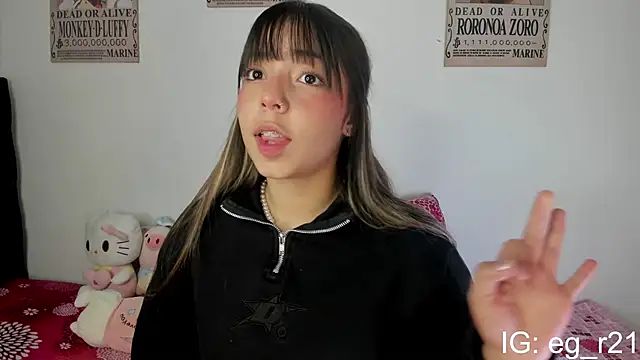 Snapshot of emma_grays2 chatting on June 27, 4:23 pm emma grays2 online show from June 27, 4:23 pm