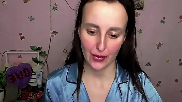 FeelMe   online show from February 9, 4:00 pm