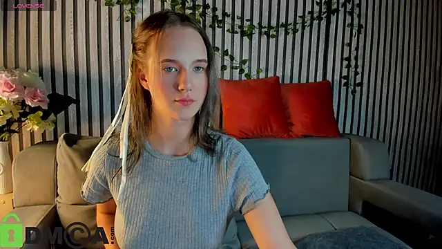 Snapshot of Casey_Sweeet chatting on November 19, 3:12 pm Casey Sweeet online show from November 19, 3:12 pm