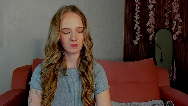 Casey Sweeet online show from March 8, 8:56 pm