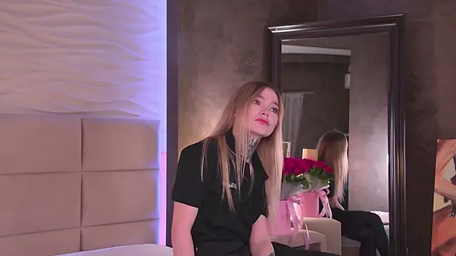 AriWild online show from November 21, 4:22 am