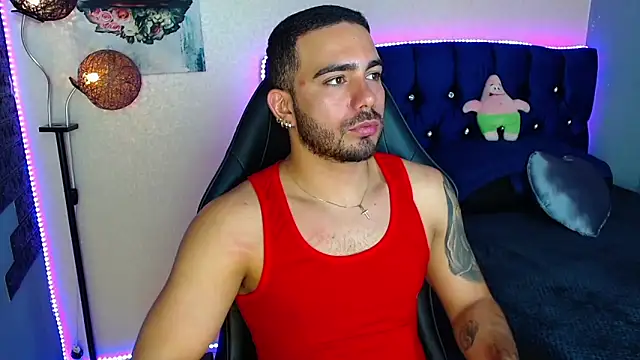 adamhairy online show from May 16, 7:56 pm
