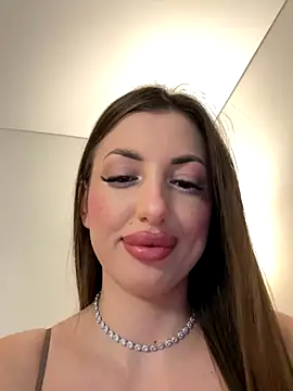 TiffaNoel online show from October 5, 3:43 pm