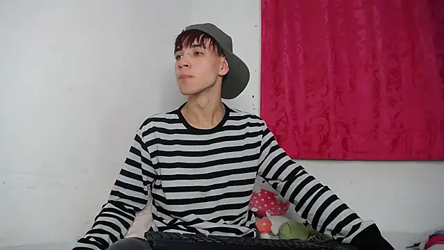 lucky stricke online show from November 28, 6:27 am