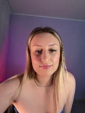 KassandraTress online show from November 24, 3:23 pm