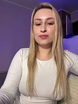 KassandraTress online show from May 21, 6:37 pm