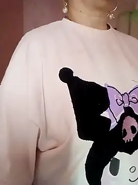 SquirtMilf00 online show from February 10, 3:54 am