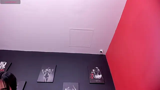 michael hanna online show from October 31, 3:40 am