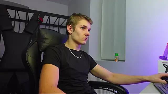 Mark Karson online show from October 16, 7:59 pm