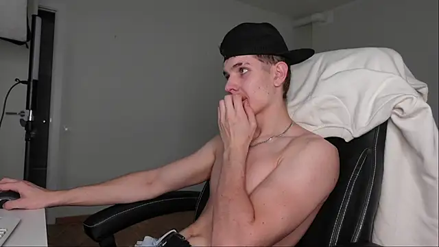 Mark Karson online show from November 1, 1:46 pm