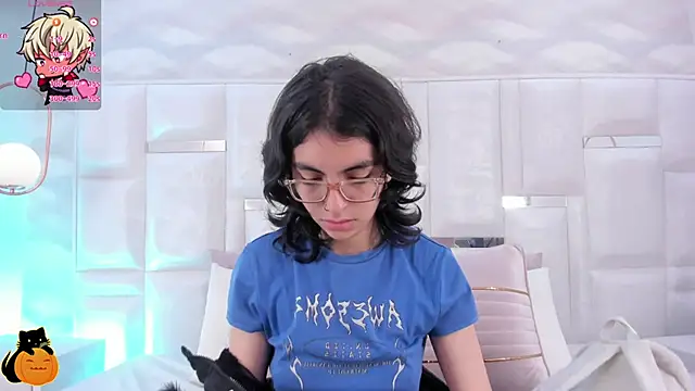 Im Molly Angel online show from October 26, 3:07 pm