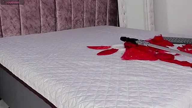  jasmine blush online show from January 10, 11:12 am