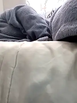 Snapshot of AcetousAbb chatting on March 4, 12:33 pm AcetousAbb online show from March 4, 12:33 pm