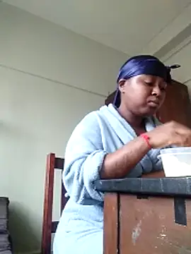 Snapshot of AcetousAbb chatting on April 4, 6:11 am AcetousAbb online show from April 4, 6:11 am