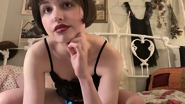 Snapshot of urbbydollxx chatting on June 17, 9:01 am urbbydollxx online show from June 17, 9:01 am