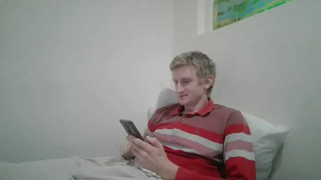 Snapshot of tcute0 chatting on April 14, 11:44 pm tcute0 online show from April 14, 11:44 pm