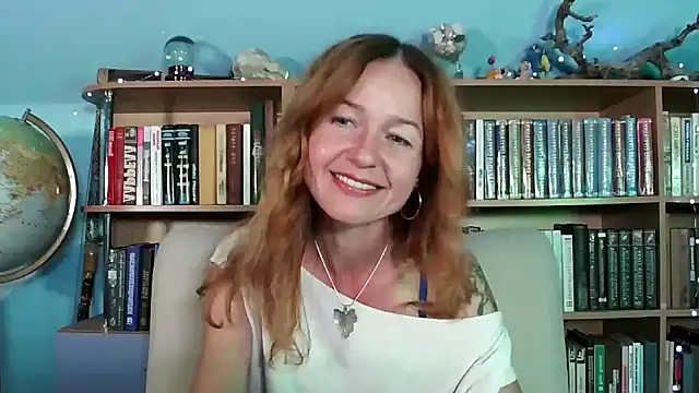 Snapshot of Foxilady357 chatting on September 11, 2:06 pm Foxilady357 online show from September 11, 2:06 pm