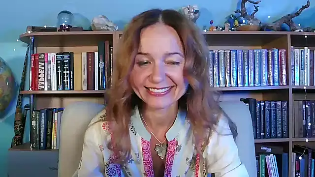 Snapshot of Foxilady357 chatting on September 29, 1:49 pm Foxilady357 online show from September 29, 1:49 pm