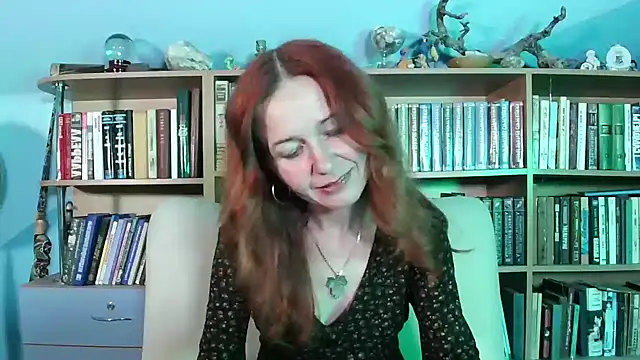 Foxilady357 online show from April 29, 1:59 pm