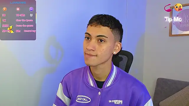 Snapshot of yulian_vasquez chatting on September 30, 12:10 pm yulian vasquez online show from September 30, 12:10 pm