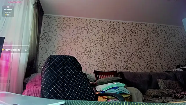 DarcySiren online show from February 4, 10:32 am