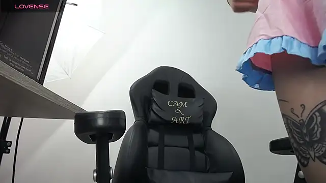 Snapshot of Taboo-AliyahRyan chatting on October 7, 12:13 pm Taboo-AliyahRyan online show from October 7, 12:13 pm