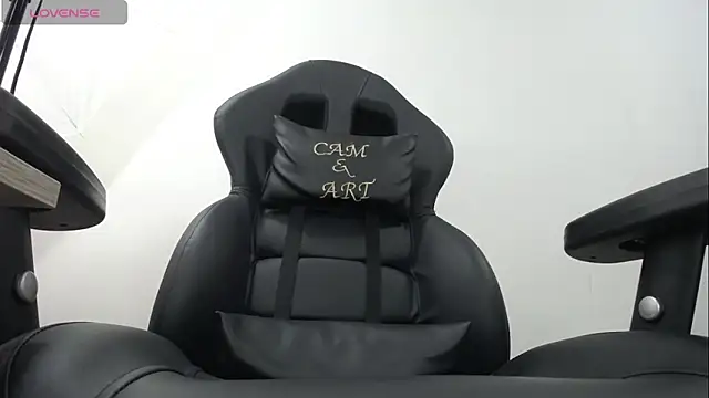 Snapshot of Taboo-AliyahRyan chatting on October 8, 12:14 pm Taboo-AliyahRyan online show from October 8, 12:14 pm