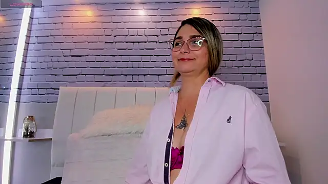 MelanyVegas online show from September 19, 8:27 am