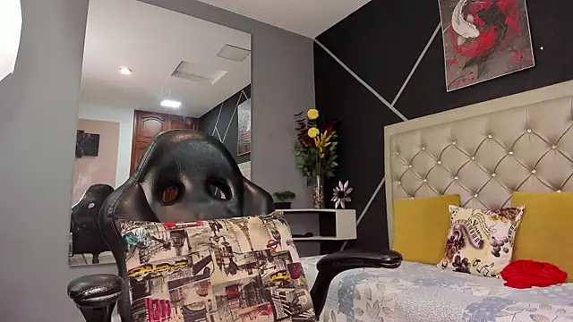 kris milff online show from October 1, 1:22 am