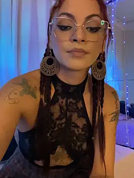 Snapshot of TayllorSweet_ chatting on April 7, 11:26 pm TayllorSweet online show from April 7, 11:26 pm